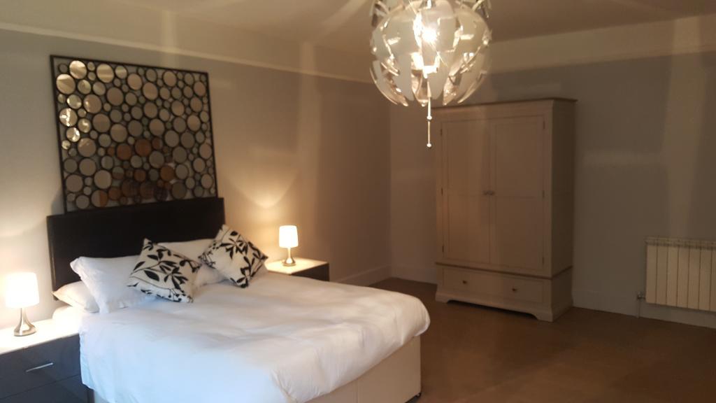 Grigshot Apartment Stroud  Esterno foto